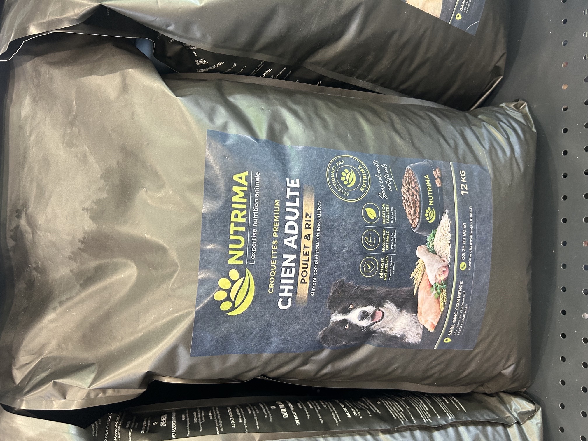 Photo du sac de croquettes Nutrima Chien adulte — Poulet & Riz, face avant